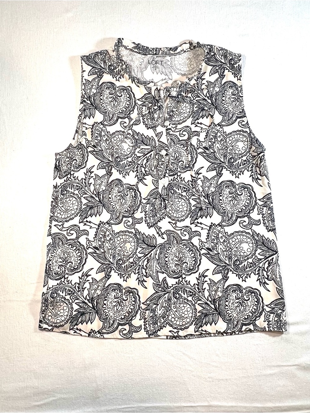 LOFT White & Navy Blue Paisley Sleeveless Camisole-Size S